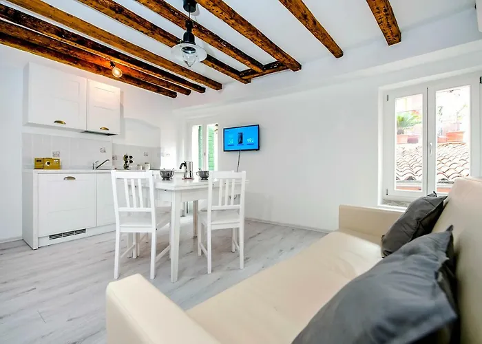 Apartamento Ca' 1620 - Rosa Selvatica *